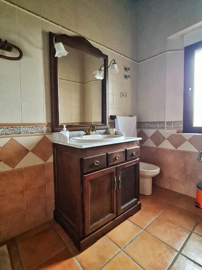 Casa Rural En Candeleda Con Piscina Y Un Maravilloso Jardin Eksteriør billede