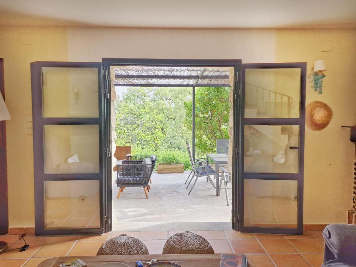 Casa Rural En Candeleda Con Piscina Y Un Maravilloso Jardin Eksteriør billede